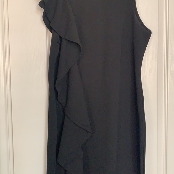 Almost Famous Ruffle Sheath Dress in Black - Picture 3 of 6